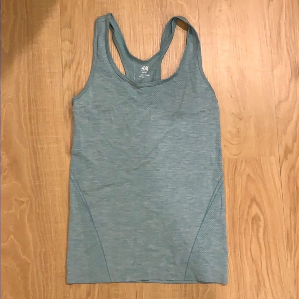 H&M sport